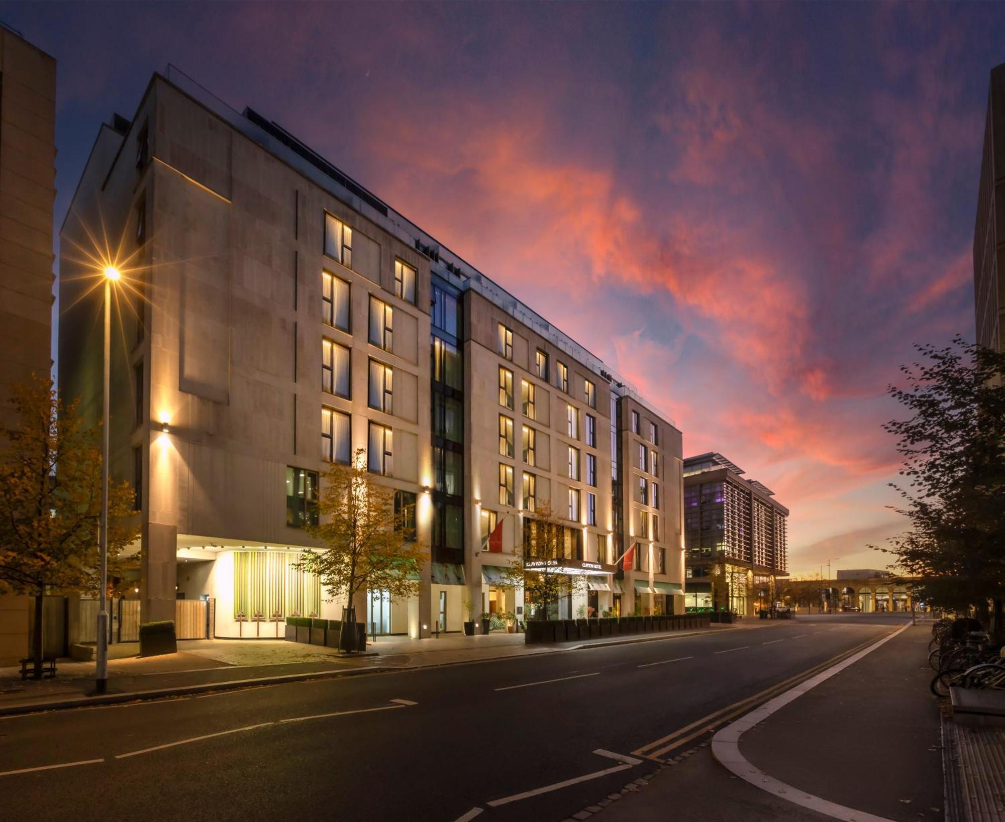 Tamburlaine Hotel 4*